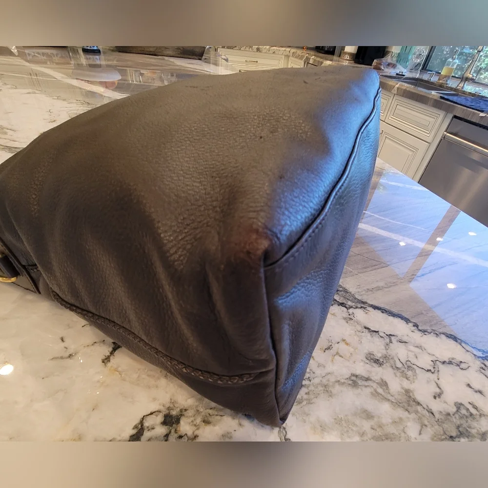 GUCCI authentic L deerskin leather hip shoulder bag, dark brown, bamboo close - Picture 8 of 16